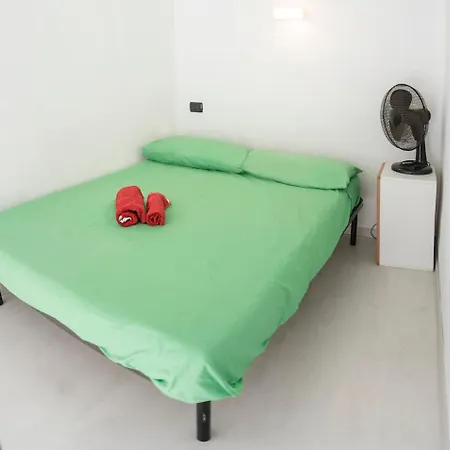 Bed & Breakfast La Terrazza Sui Stanza E Bagno Privati In Condiviso 4*