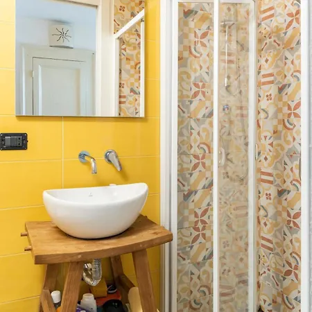 La Terrazza Sui Stanza E Bagno Privati In Condiviso Bed & Breakfast