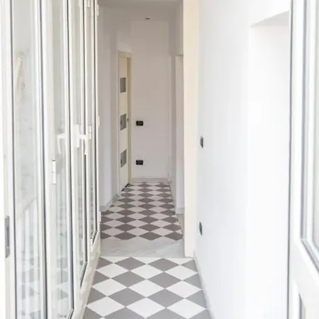 Panzió La Terrazza Sui Stanza E Bagno Privati In Condiviso 4*