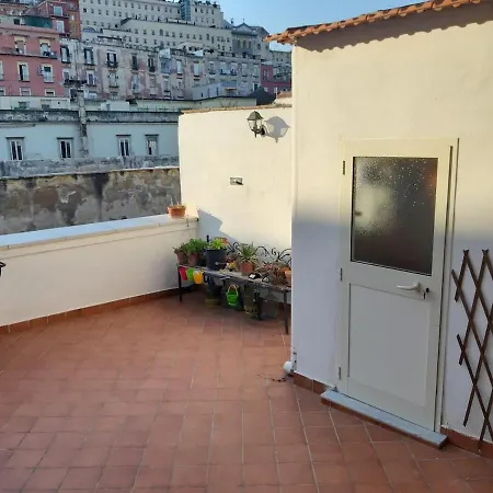 La Terrazza Sui Stanza E Bagno Privati In Condiviso Oda ve Kahvaltı