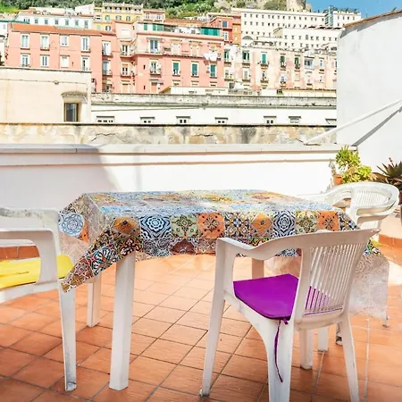 La Terrazza Sui Stanza E Bagno Privati In Condiviso Oda ve Kahvaltı 4*